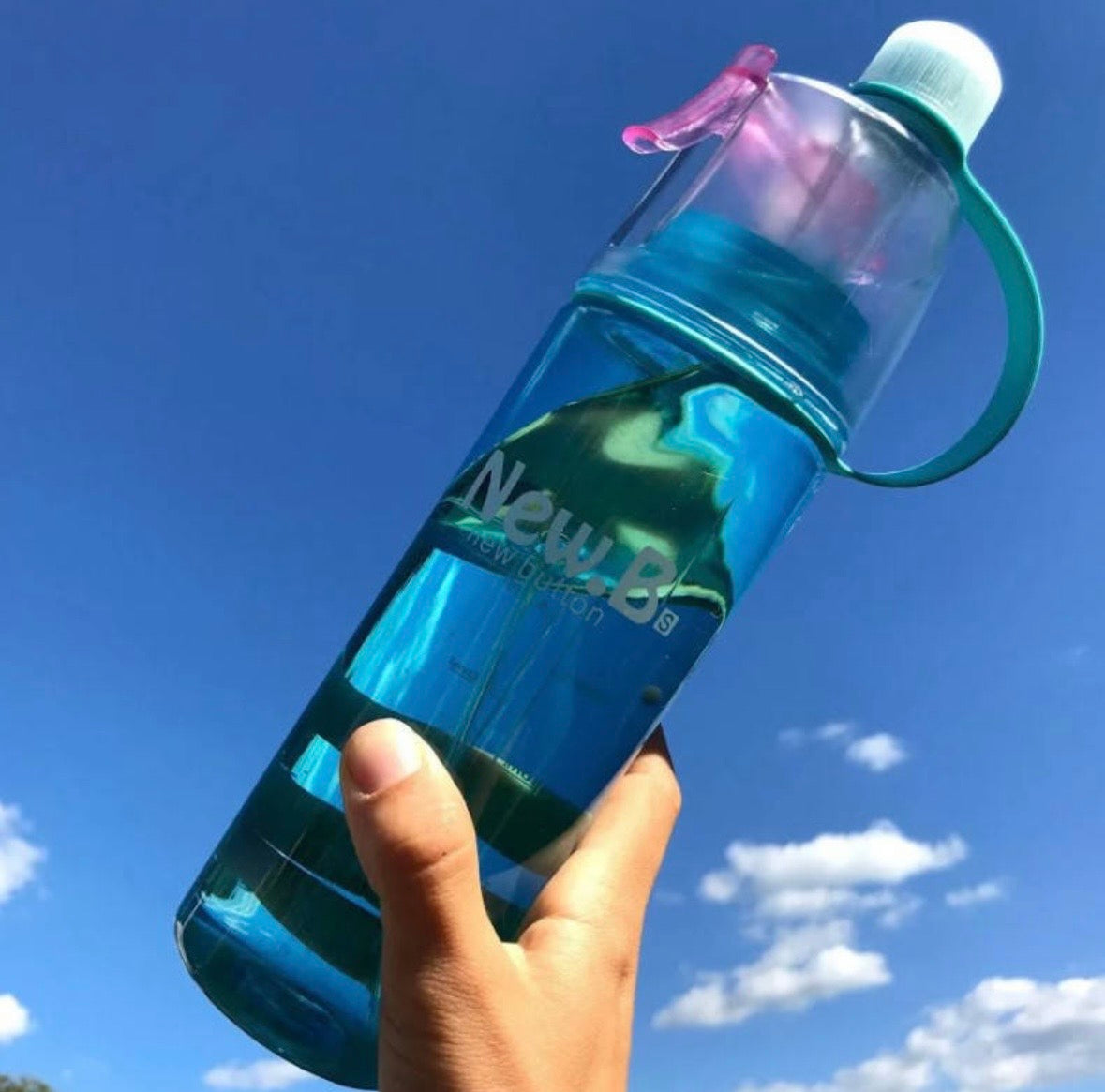 3 Colors Hot Sale Spray Sport Water Bottle Portable Plastic Bike Bicycle Shaker My Water Bottles 400ml/600ml